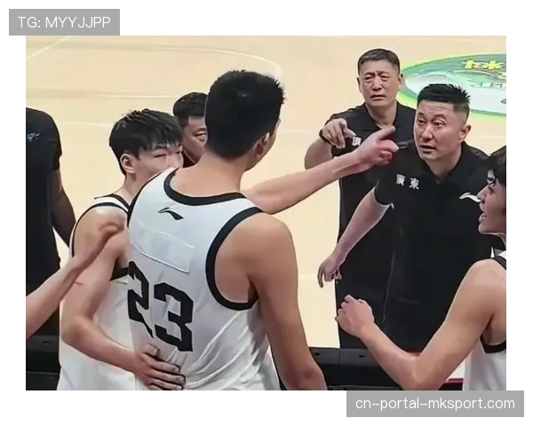 广东不敌浙江稠州,杜锋赛后指出防守篮板保护不力 广东不敌浙江稠州,杜锋赛后指出防守篮板保护不力